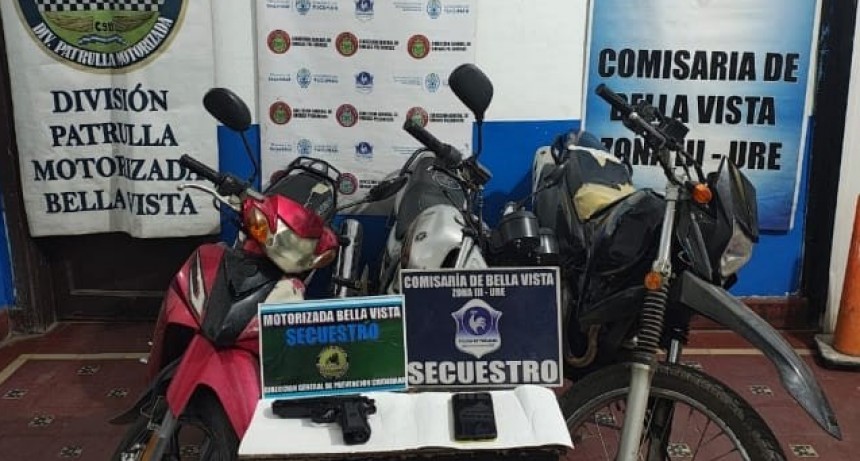 Cuatro integrantes de una banda terminaron aprehendidos por el robo de motos en Bella Vista