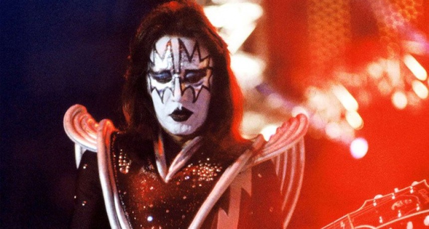 A los 74 años murió Ace Frehley, exguitarrista de Kiss 
