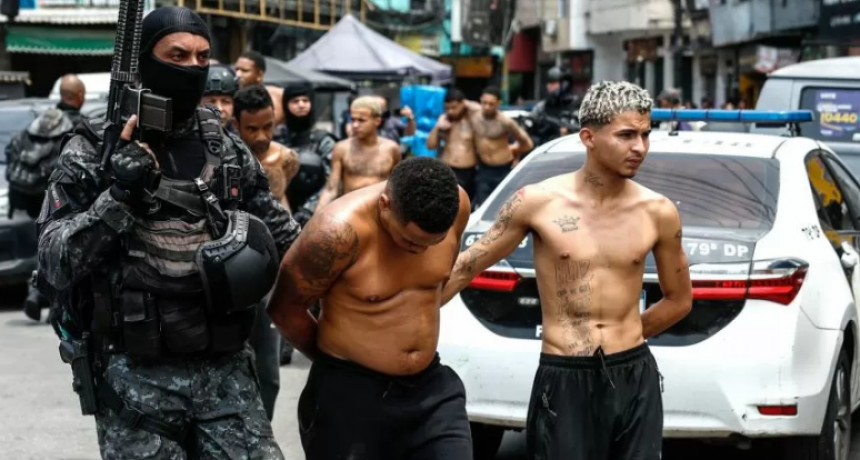  Río de Janeiro: al menos 64 muertos y 81 detenidos en una operación contra narcos en favelas