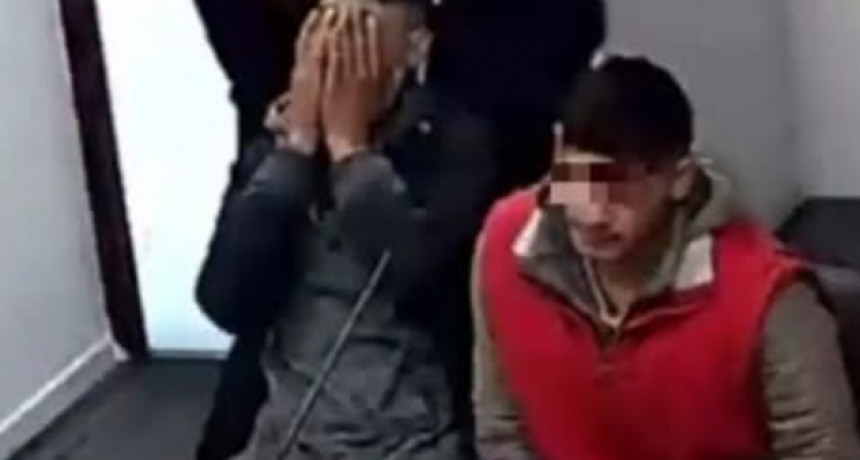 "Homero" y "Desvelado" utilizaron cuchillos para robar un celular camino a Ohuanta 