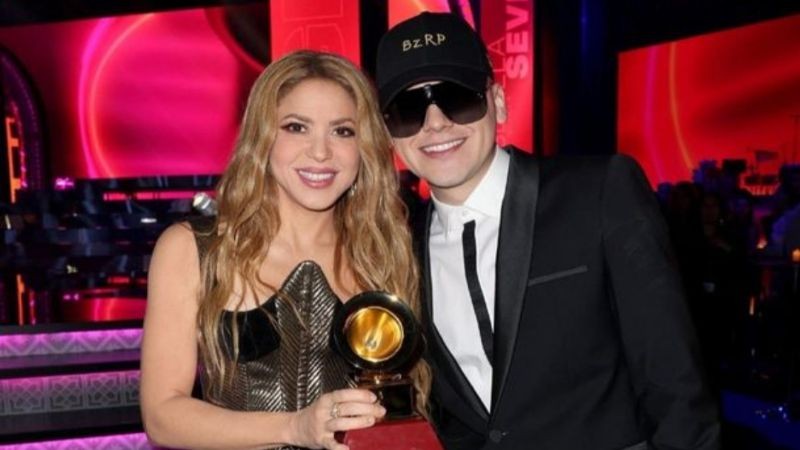 Shakira y Bizarrap triunfan en los Latin Grammy con su Colaboración en las 'Music Sessions Vol. 53'