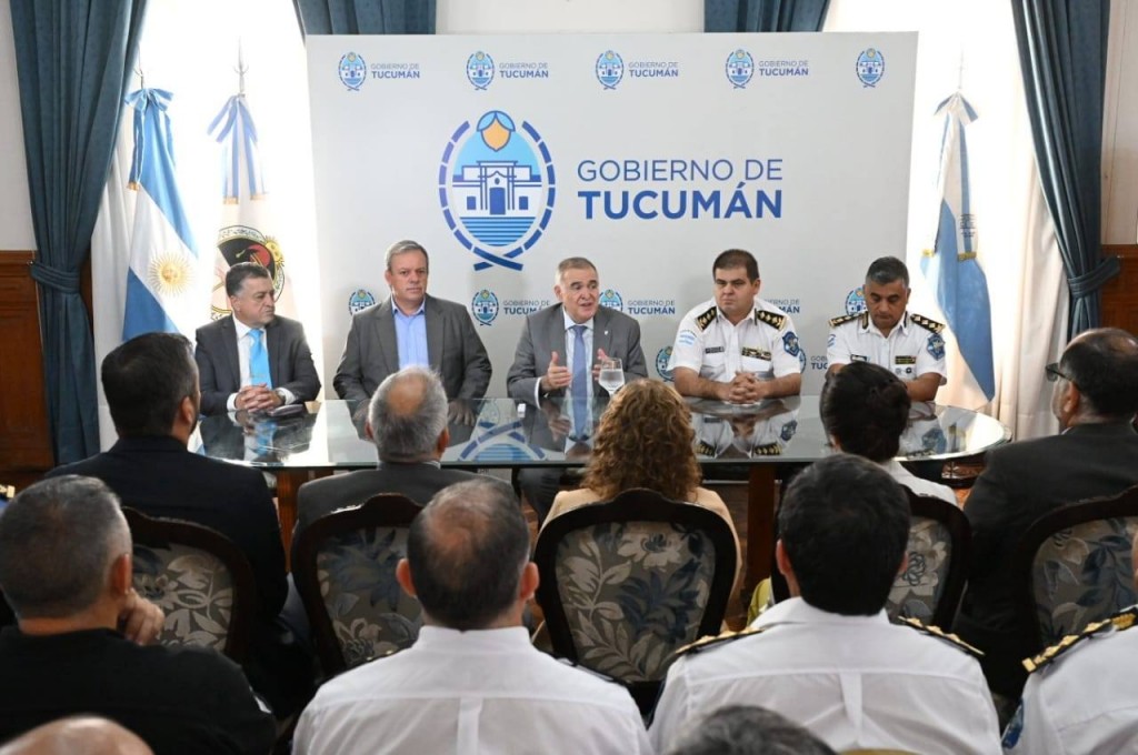 Jaldo y la Plana Mayor evaluaron los avances del plan integral