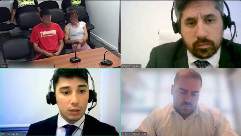 Una pareja fue detenida tras intentar llevarse prendas de un local deportivo