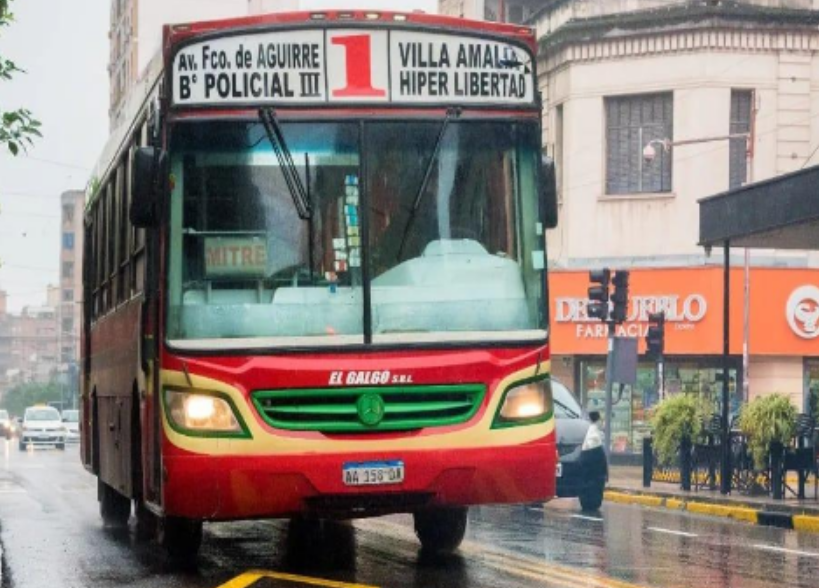 Cuarto intermedio para el conflicto de transporte público de pasajeros