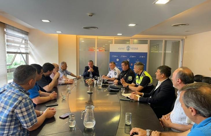 El secretario de Seguridad recibió a autoridades de la Cámara de Supermercados para coordinar acciones