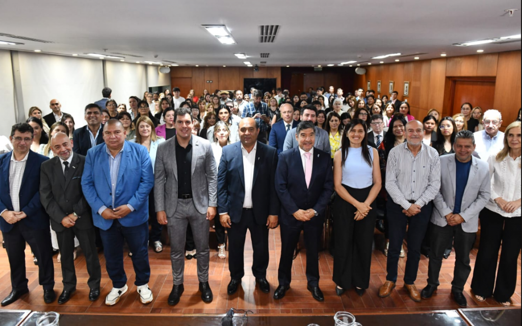 La Legislatura impulsa la formación de agentes locales para fortalecer la protección de la infancia