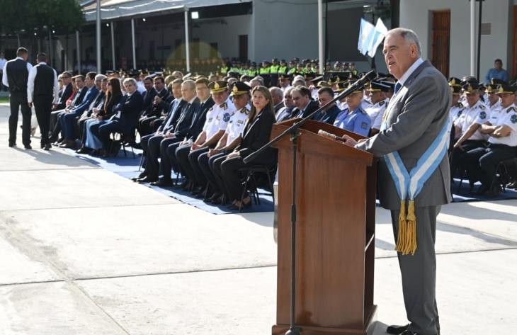 JALDO ENCABEZO UN ACTO POLICIAL.
