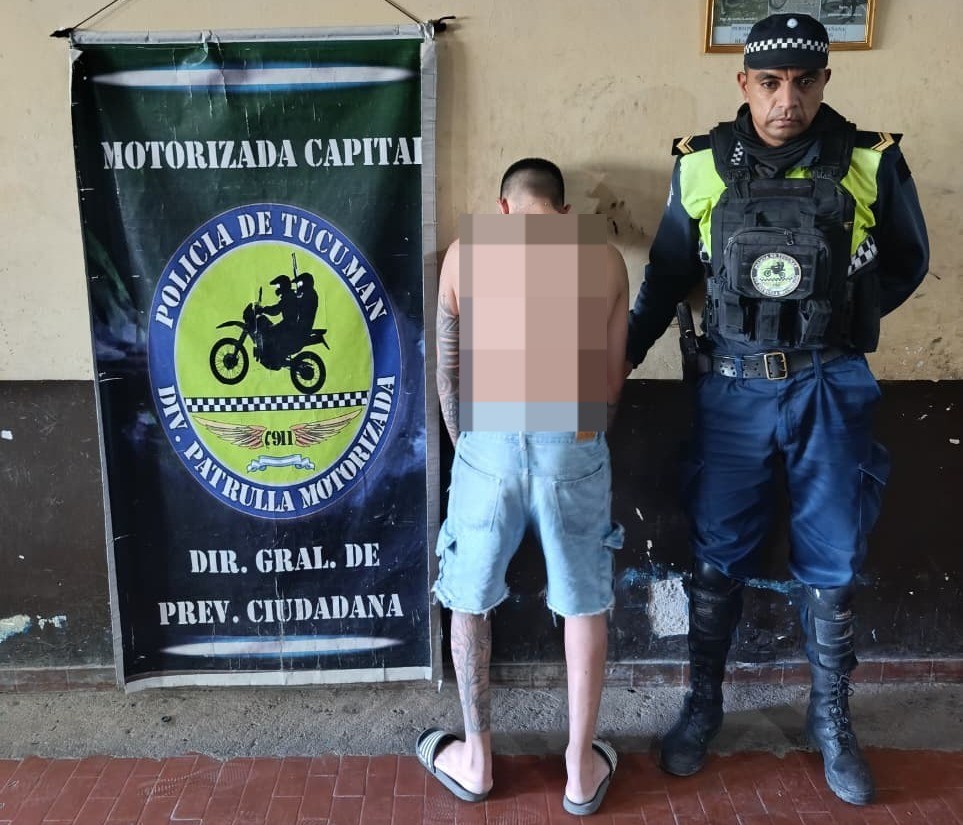 GOLPEÓ A SU MADRE Y TERMINÓ EN LA COMISARÍA 