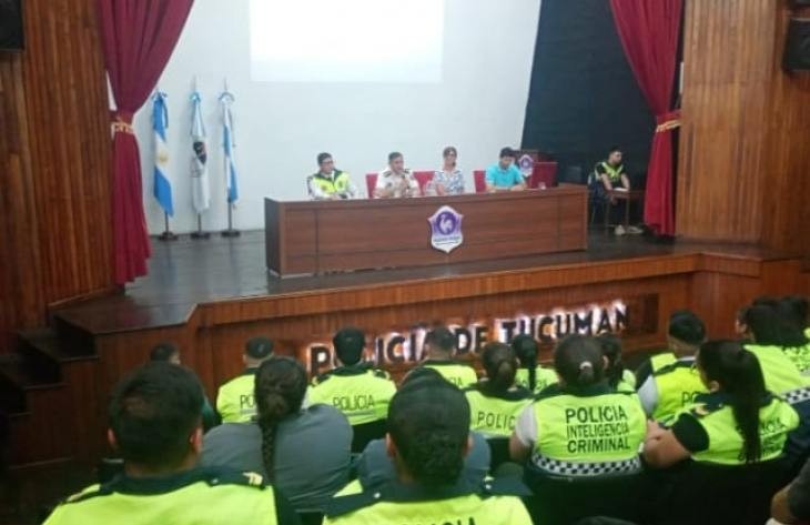 Personal policial se capacitan en la lucha contra el narcotráfico y lavado de activos