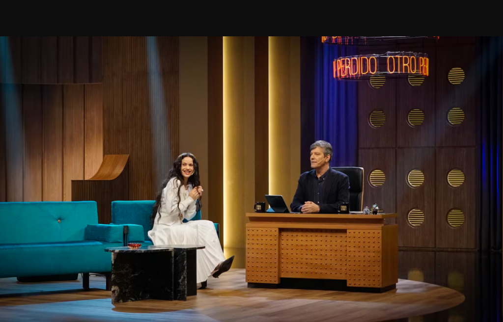 Rosalía visitó a Mario Pergolini en "Otro día perdido"