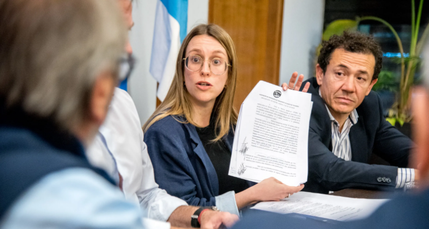 "Esta historia ya la conocemos, la verdad que es una foto de una película que se repite; parece que está armado"