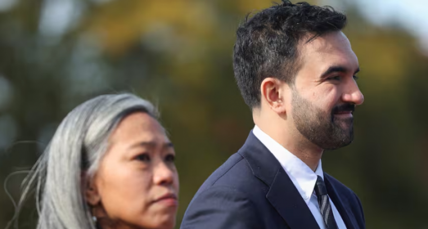 Nueva York: Zohran Mamdani, comenzó la transición con un equipo integrado solo por mujeres