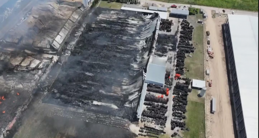 Se realizan las pericias para determinar las causas del incendio en Ezeiza