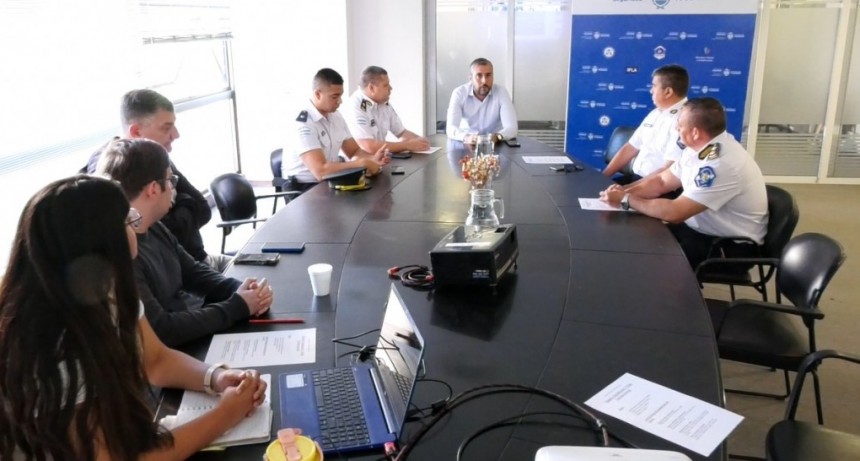 Seguridad presentó un nuevo proyecto para modernizar el área de Antecedentes de la Policía