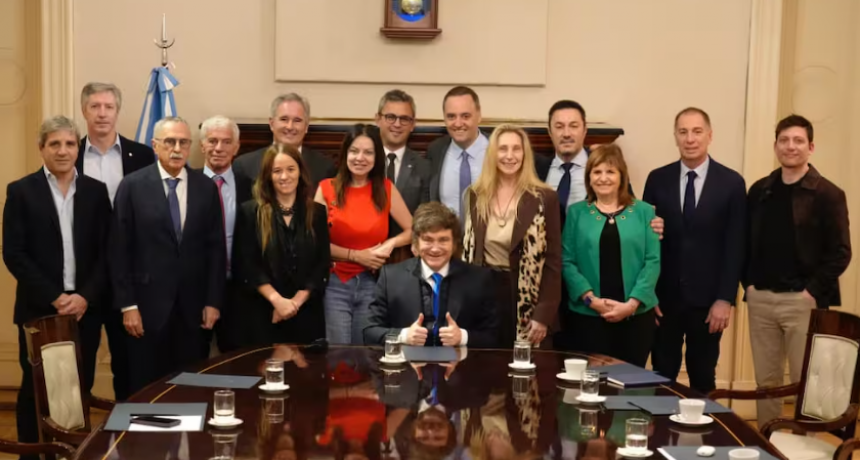 Se aceleran las reuniones entre el Gobierno y los gobernadores por las reformas