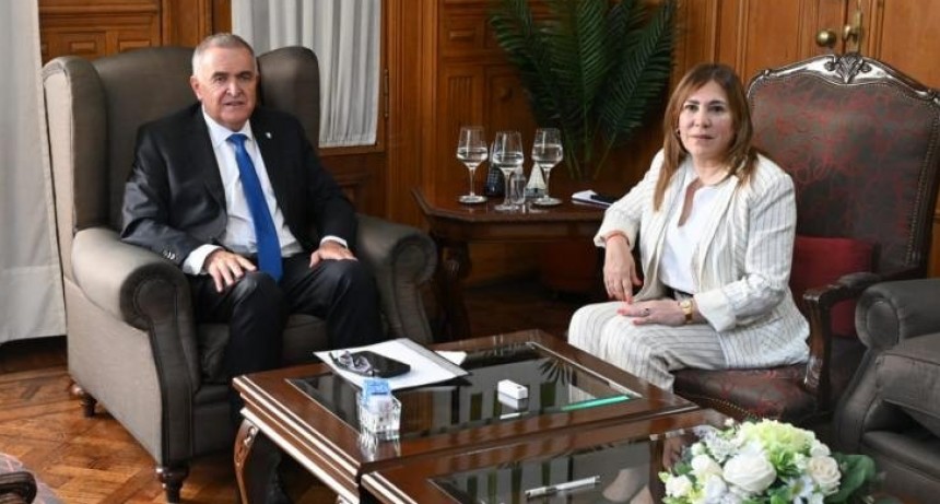 El Gobernador se reunió con la senadora Beatriz Ávila