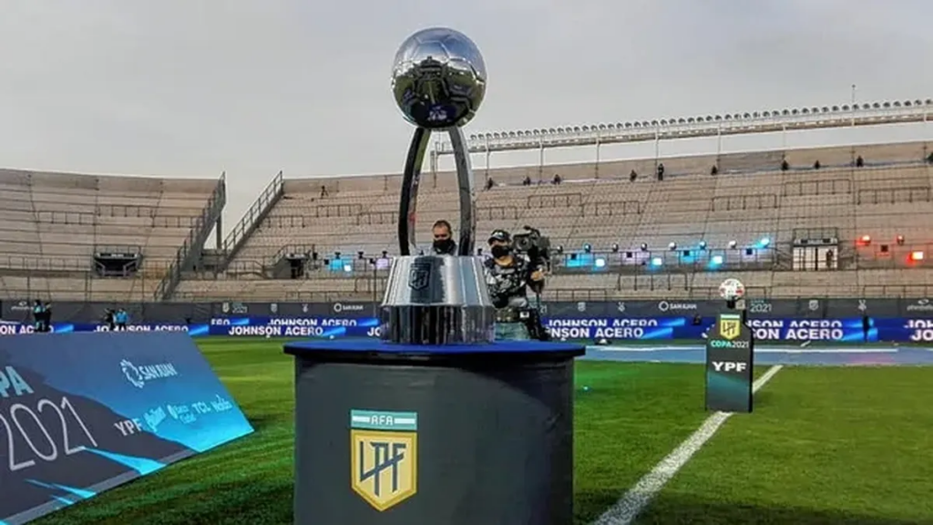 Comienzan los cruces de cuartos de final de la Copa de la Liga Profesional: día, horario y TV de los partidos