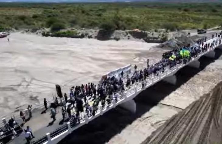 Jaldo inauguró el puente del río Santa María antes de la temporada de verano 2025