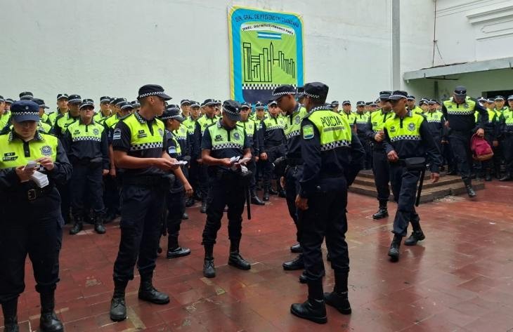 Con el operativo operativo "Felices Fiestas" la policía refuerza la presencia en el micro y macro centro