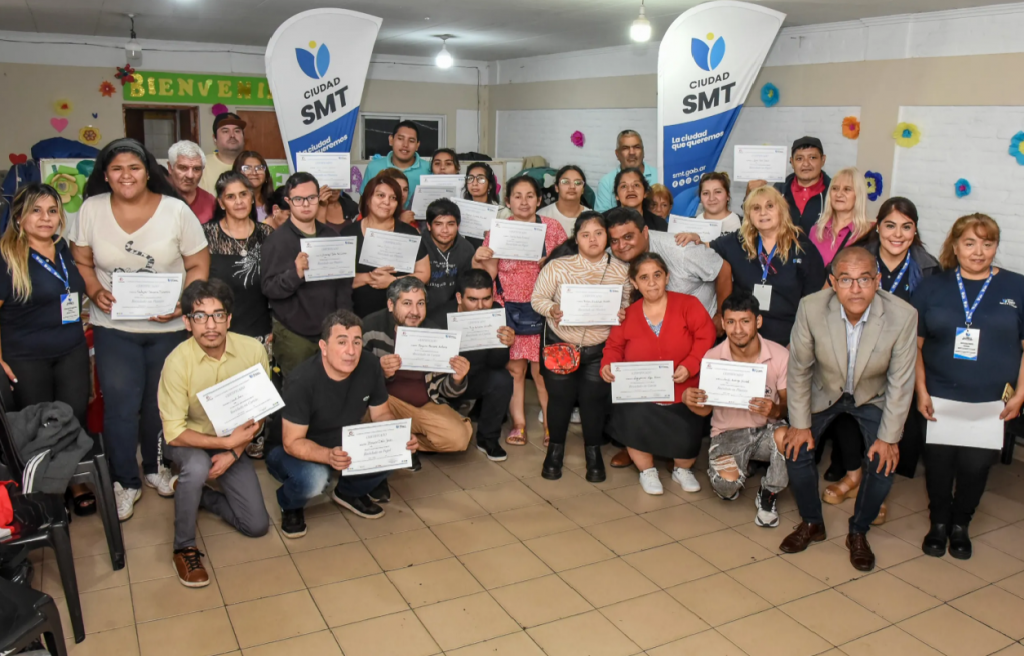 Jóvenes con discapacidad mostraron habilidades aprendidas gracias a capacitaciones gratuitas del Municipio