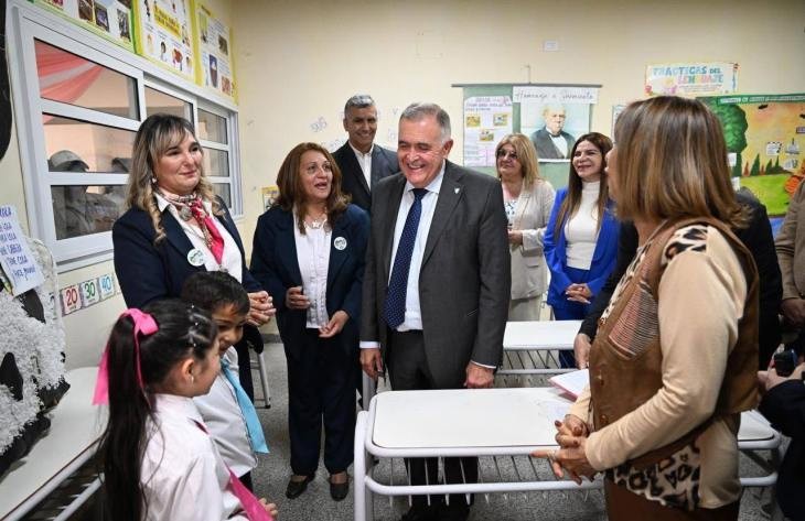 Jaldo confirmó que el bono también alcanzará a docentes privados y a policías retirados