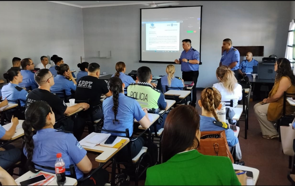 EL SERVICIO PENITENCIARIO Y LA POLICÍA DE TUCUMÁN AVANZAN EN LA DIGITALIZACIÓN DEL PROTOCOLO DE VIOLENCIA 