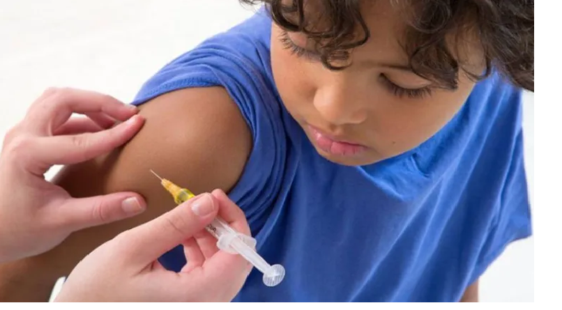 Padres denunciados por el ministerio de salud, por no vacunar a sus hijos