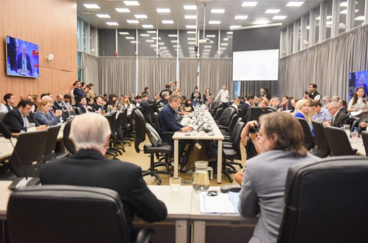 Comienza una semana a pura acción en el Congreso