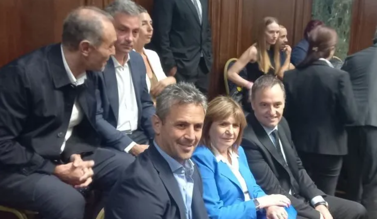 Senado: La Libertad Avanza vetaría lista de expositores por la reforma laboral