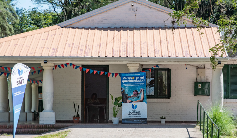 El Municipio busca profesores de educación física, socorristas y guardavidas para la Colonia de Vacaciones del Jardín Querubines