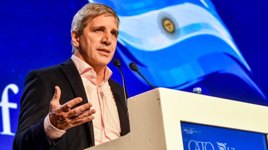 El Tesoro estudia alternativas financieras para obtener los US$1600 millones y garantizar los pagos de enero