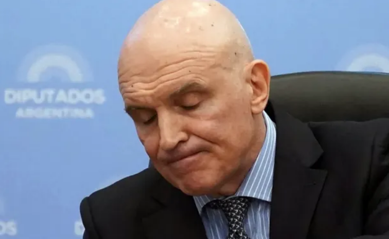 La justicia ordenó congelar todos los bienes de José Luis Espert y sus familiares