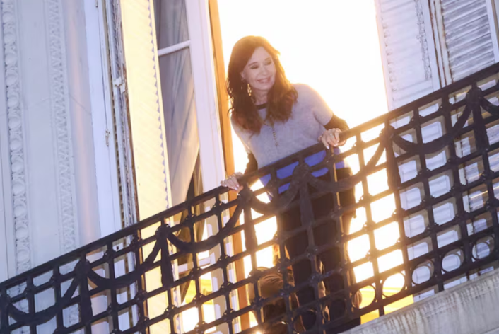 Cristina Kirchner tendrá que seguir su condena con tobillera electrónica