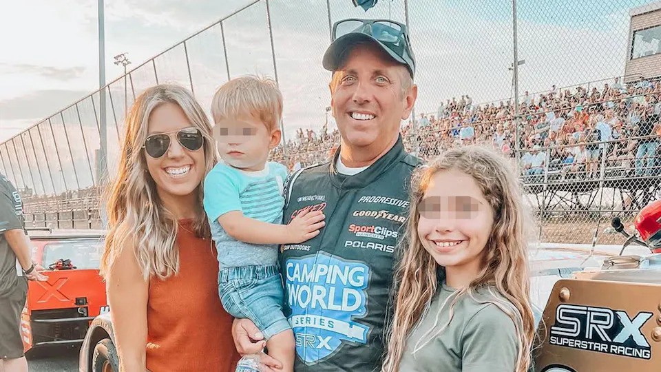 Greg Biffle, piloto automovilístico,  murió junto a su esposa y dos hijos, después de estrellarse en la avioneta privada