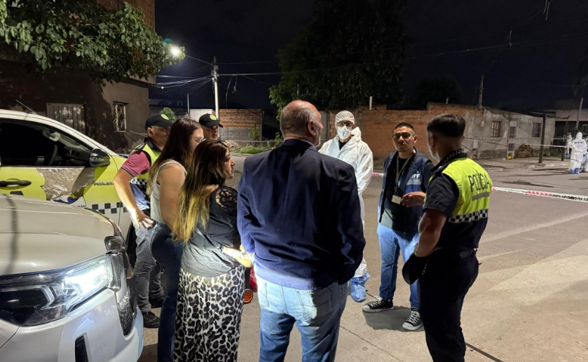 Desde una camioneta mataron a un hombre durante la Nochebuena