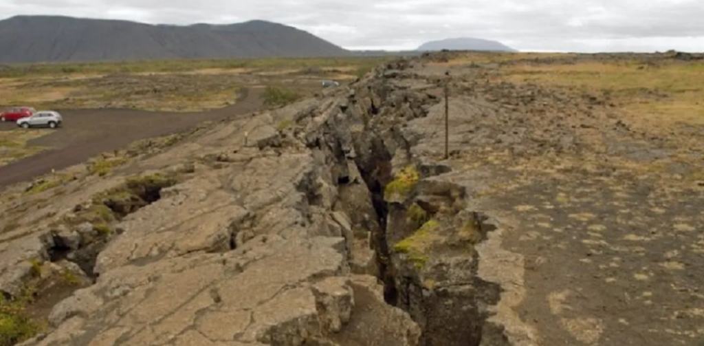 La placa tectónica de África se divide en dos Somalí y Nubia