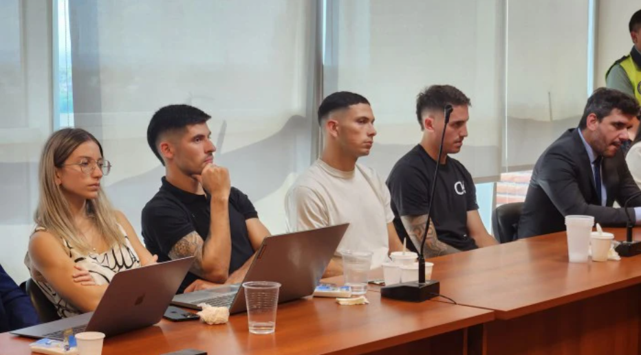 Caso Vélez: la Justicia sobreseyó a los cuatro ex jugadores denunciados por abuso sexual