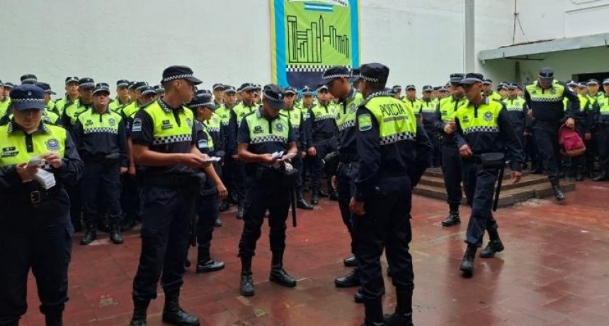Con el operativo operativo "Felices Fiestas" la policía refuerza la presencia en el micro y macro centro
