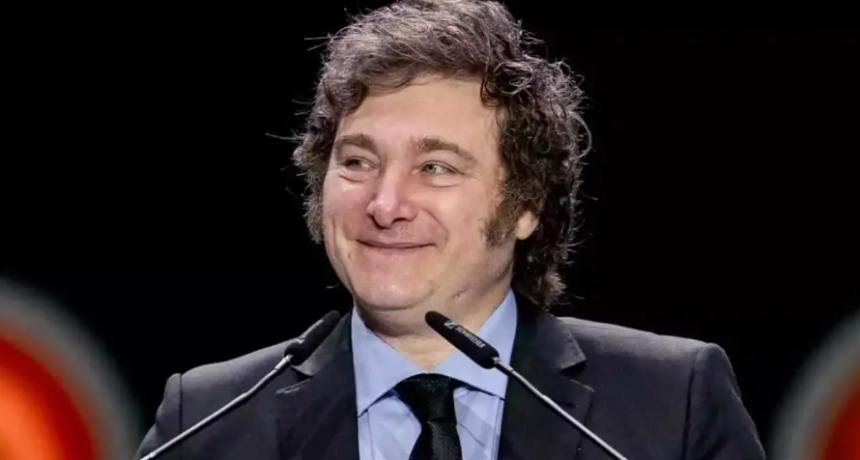 El Presidente analiza una reforma política para prohibir los frentes electorales