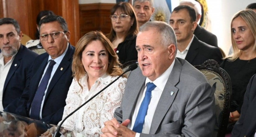 Jaldo anunció el monobloque Independencia en el Senado con Beatriz Ávila