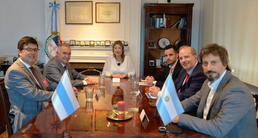 Jaldo se reunió con la ministra de Seguridad de la Nación, Alejandra Monteoliva