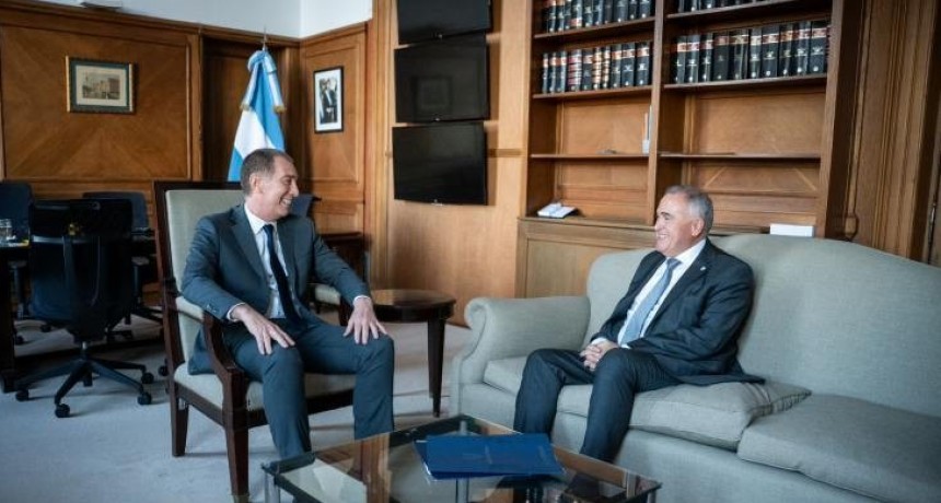 Jaldo se reunió con el ministro del Interior, Diego Santilli en Buenos Aires