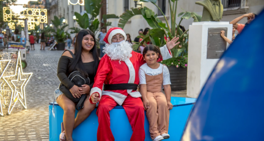 Vení a sacarte una foto con Papá Noel en el Paseo Navideño 