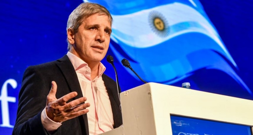 El Tesoro estudia alternativas financieras para obtener los US$1600 millones y garantizar los pagos de enero