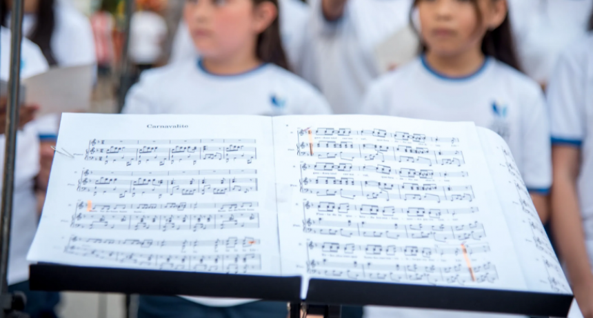 Navidad en la Ciudad: más de 50 artistas animarán la previa navideña en Plaza Independencia