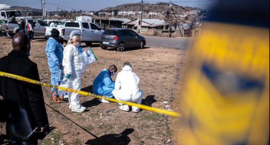 Al menos 9 muertos en un tiroteo masivo en Sudáfrica