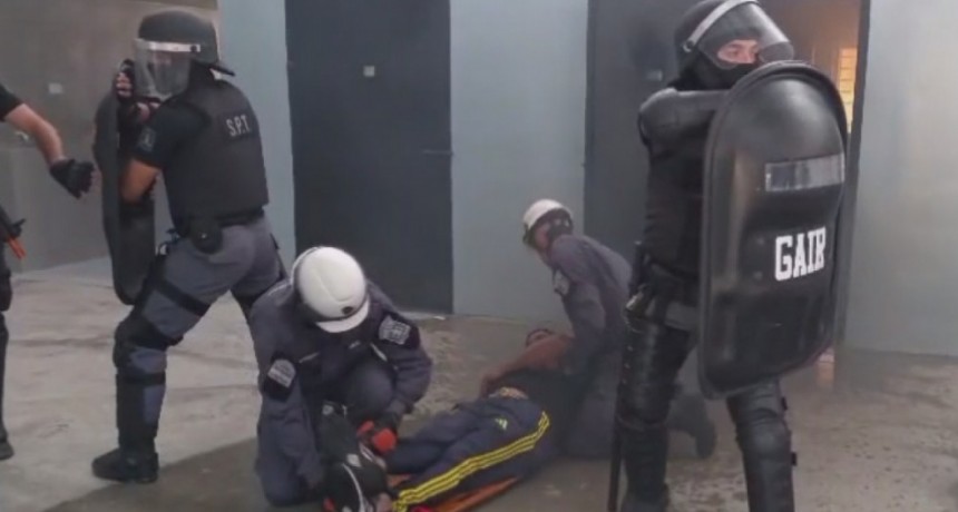 En un simulacro brigadistas capacitados combatieron un incendio en el penal de Benjamín Paz 