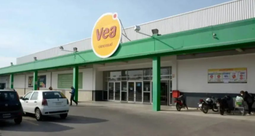 Siguen los cierres de supermercados y cadenas reconocidas