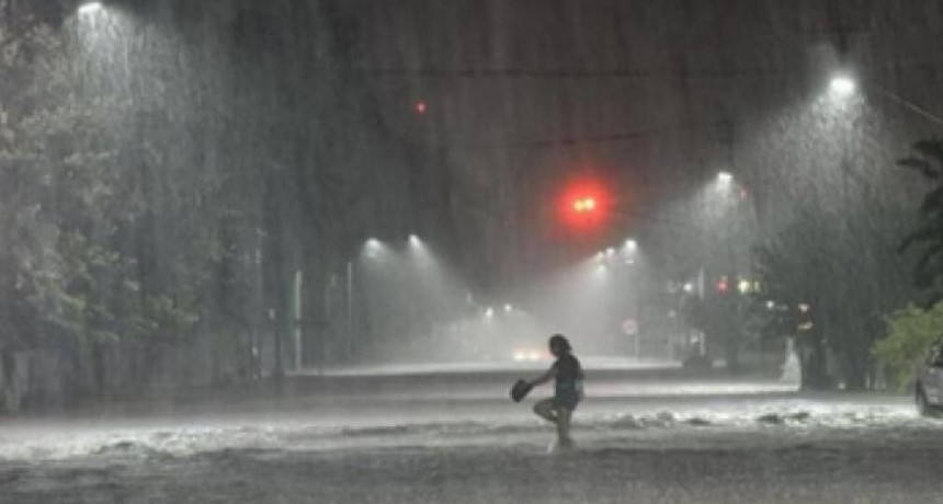 Tucumán con alerta por tormentas para lunes y martes