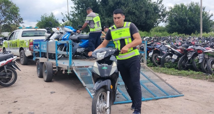 En un megaoperativo secuestran cerca de 200 motos con escape libre en Tucumán